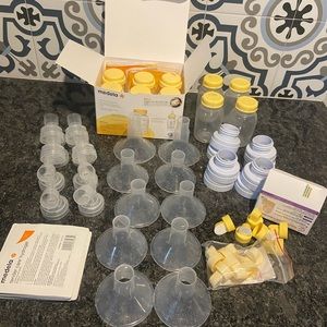 Medela Pumping parts for @laurat88